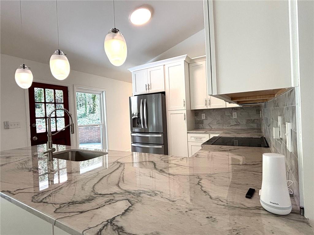 2001 Fisher Trail NE