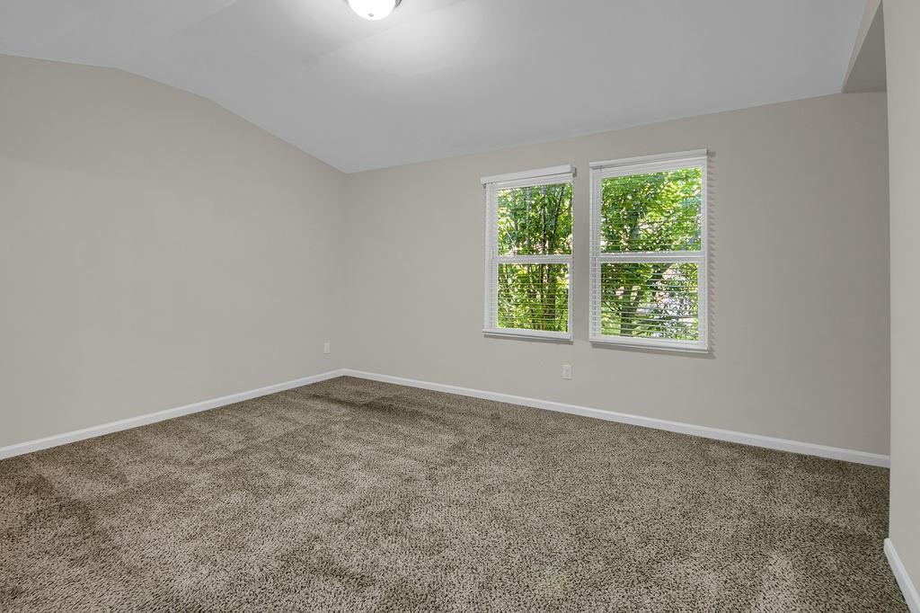 2144 Belmont Circle