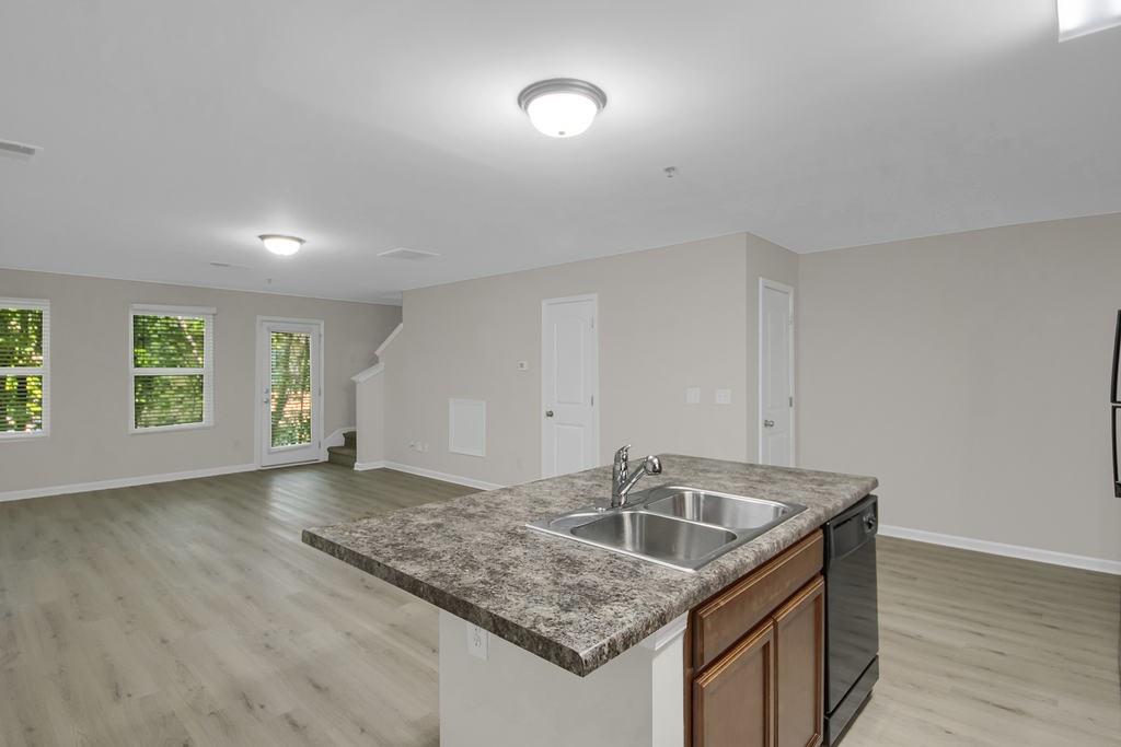 2144 Belmont Circle