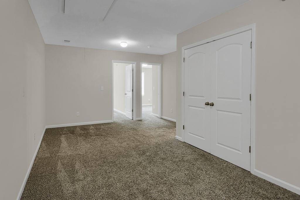 2144 Belmont Circle