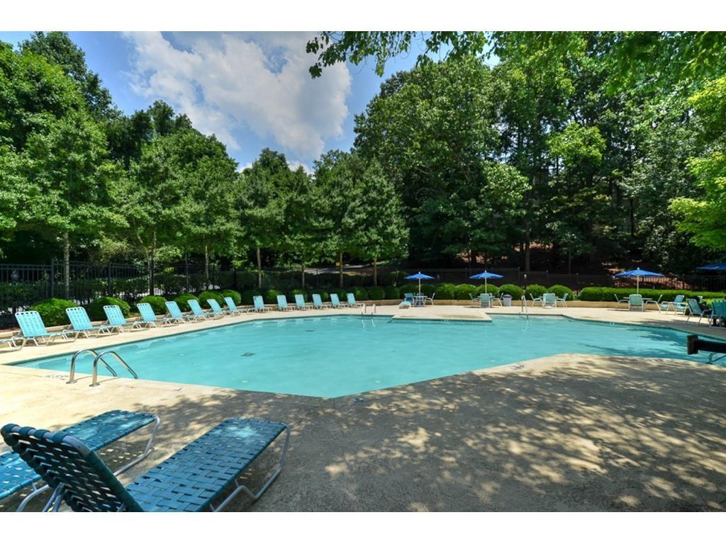 2510 Huntingdon Chase