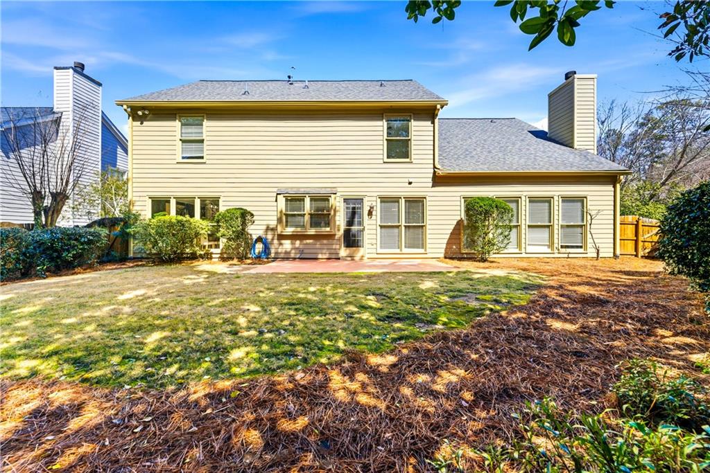 5474 Oxford Chase Way