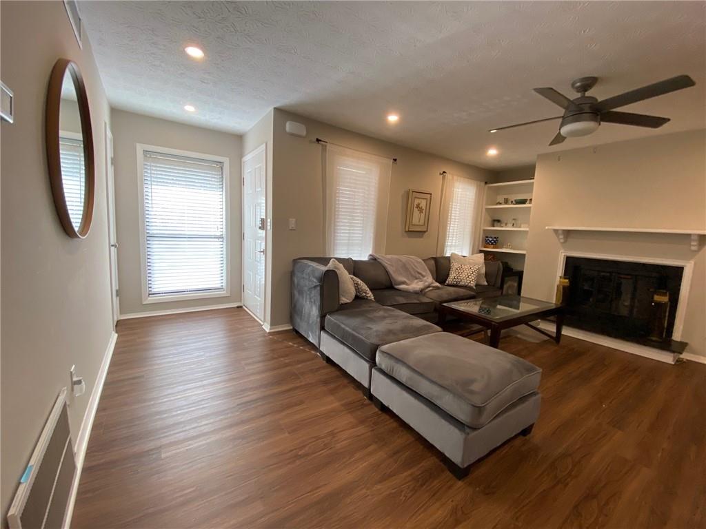 704 Dunbar Drive