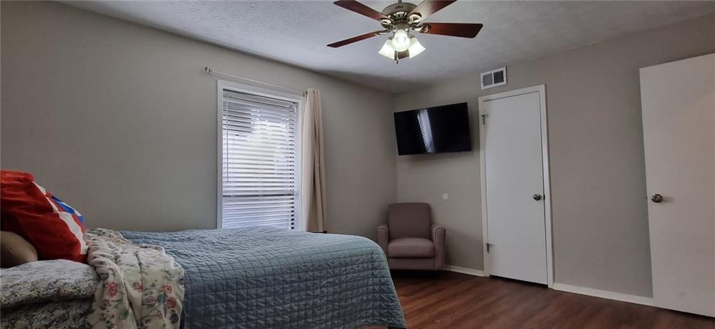 704 Dunbar Drive