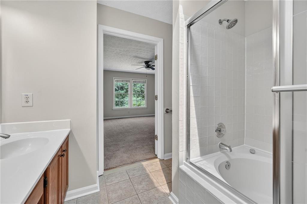 12110 Greenmont Walk