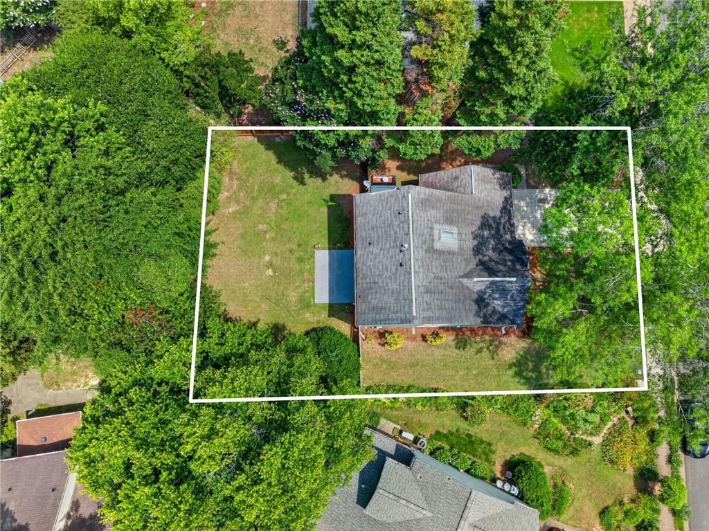 12110 Greenmont Walk