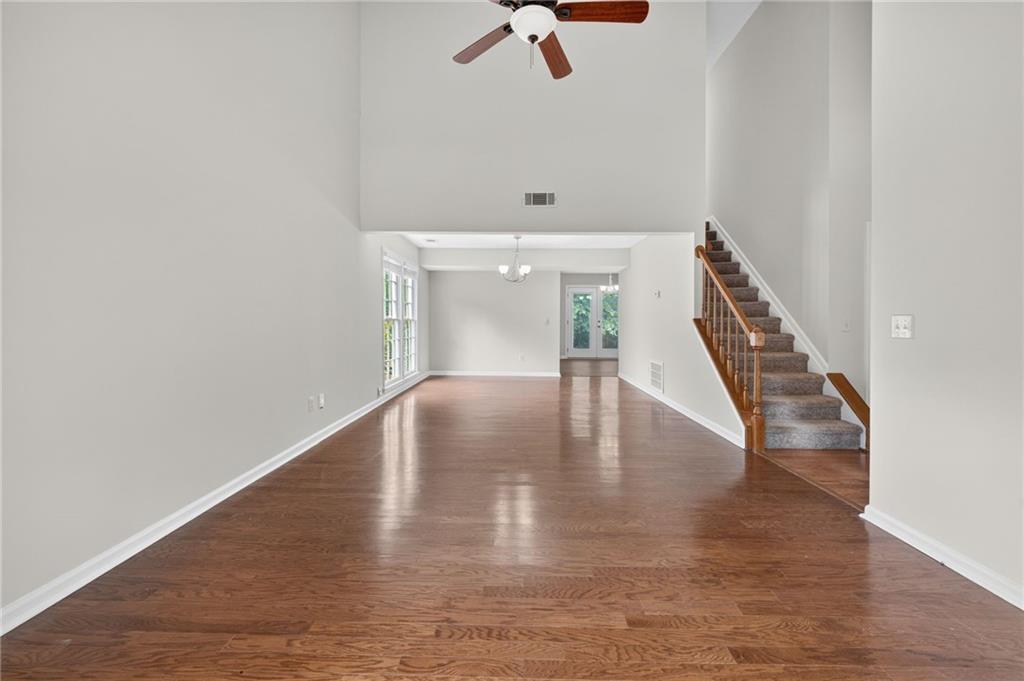 12110 Greenmont Walk