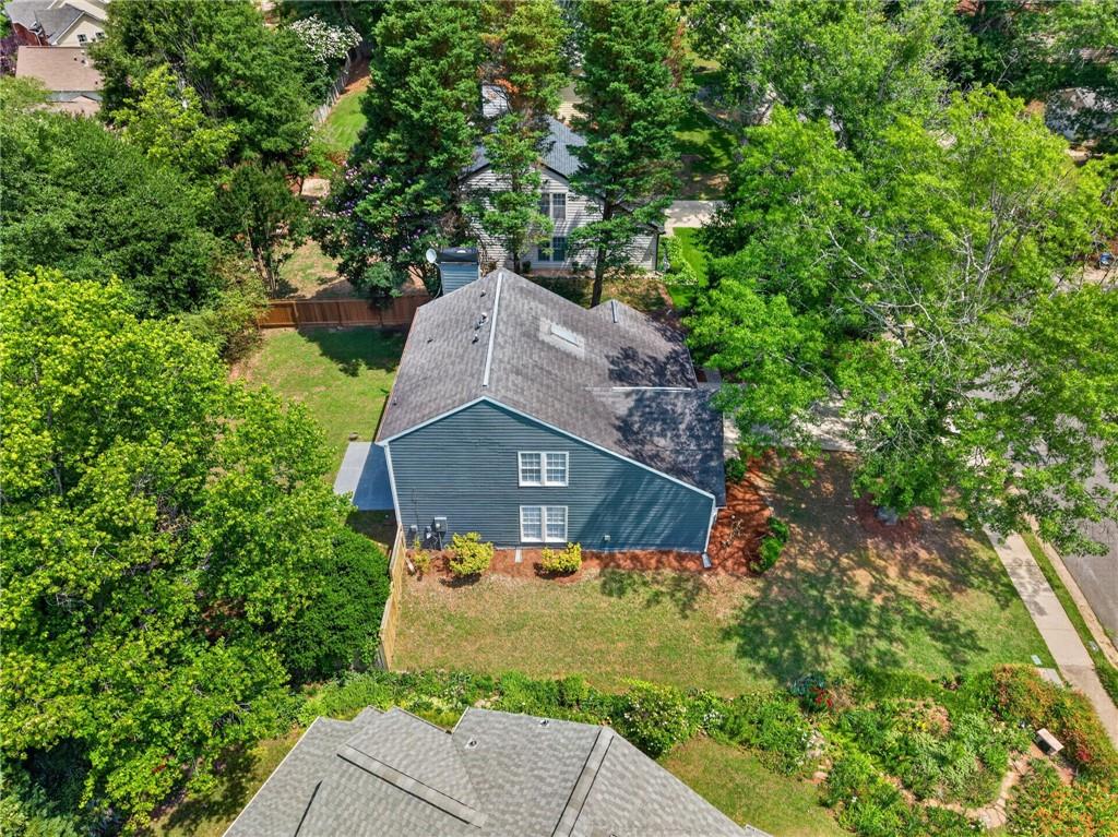12110 Greenmont Walk