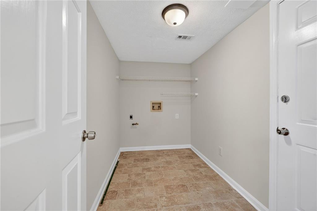 12110 Greenmont Walk