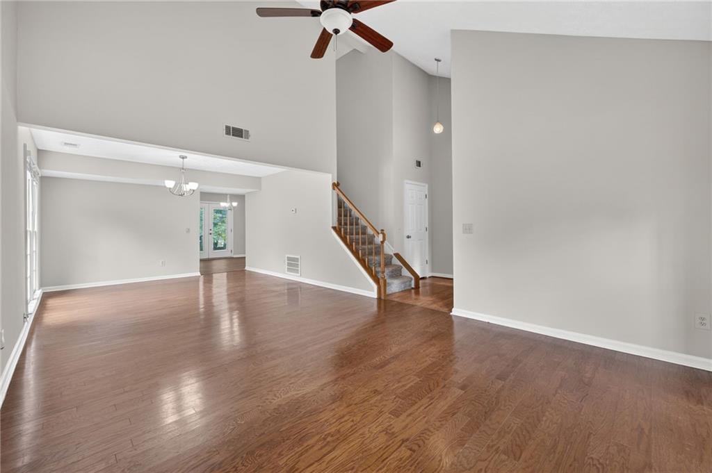 12110 Greenmont Walk