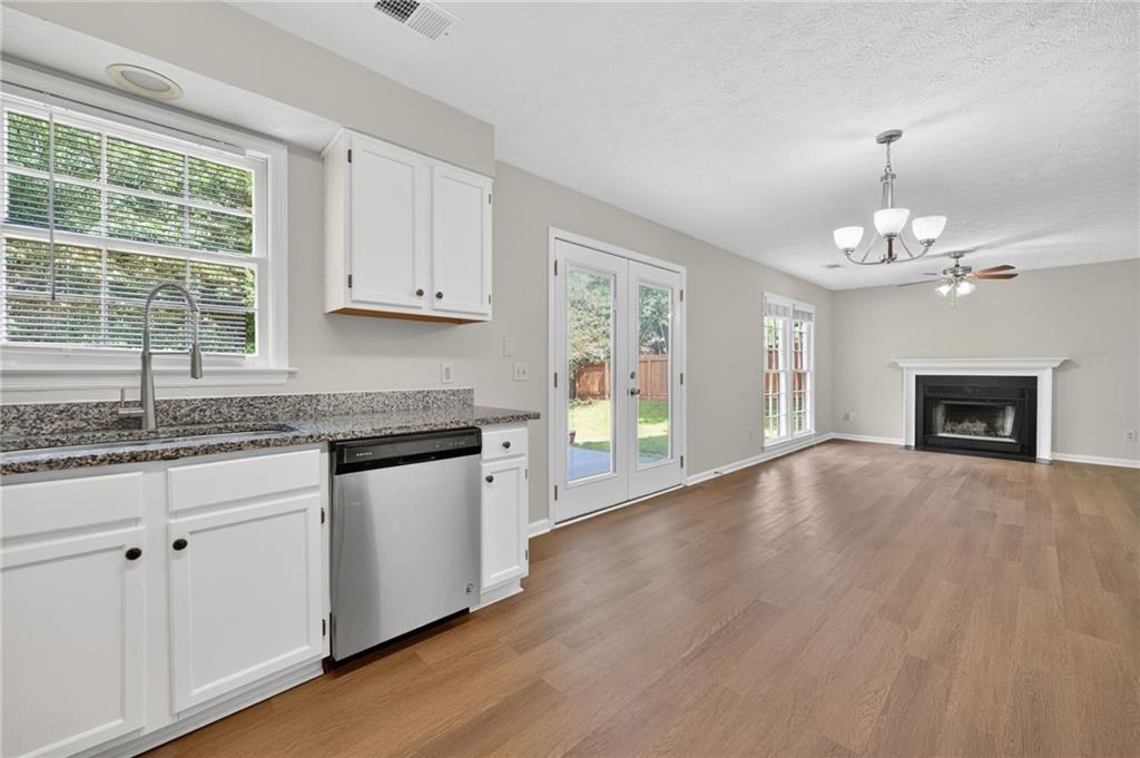 12110 Greenmont Walk