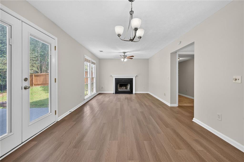 12110 Greenmont Walk