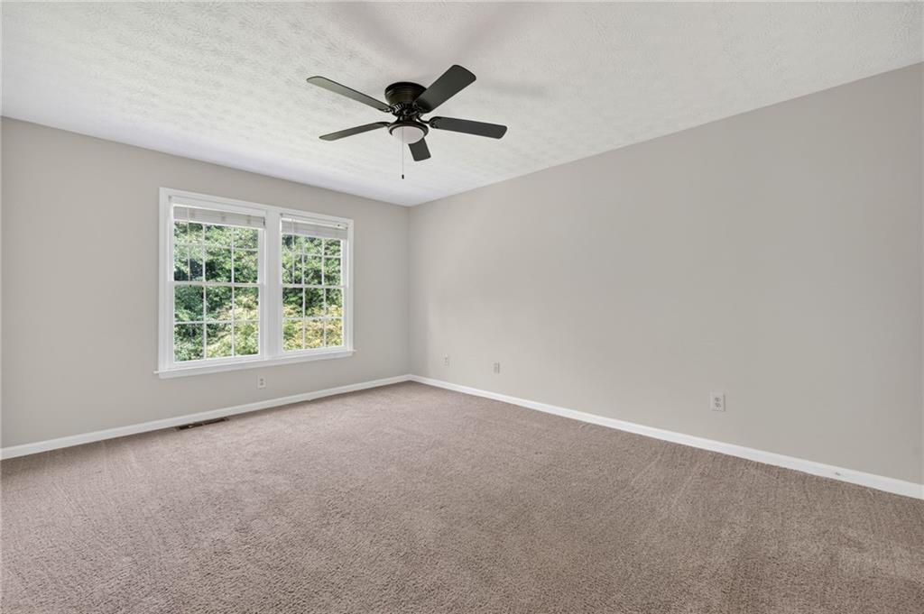 12110 Greenmont Walk