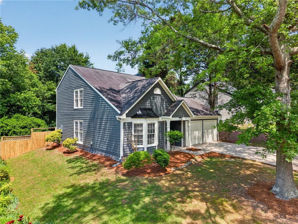 12110 Greenmont Walk