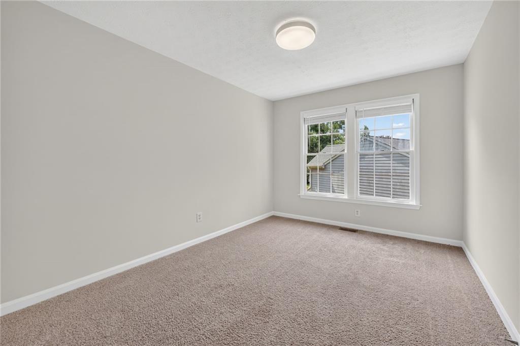 12110 Greenmont Walk
