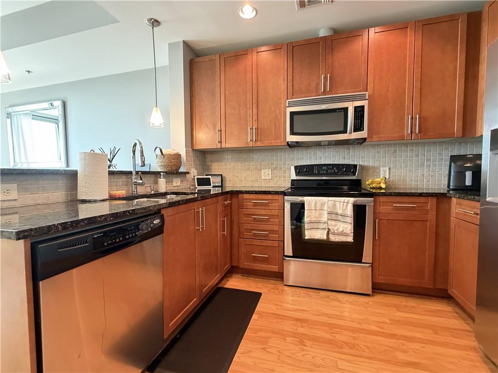 855 peachtree Street NE Unit 1915