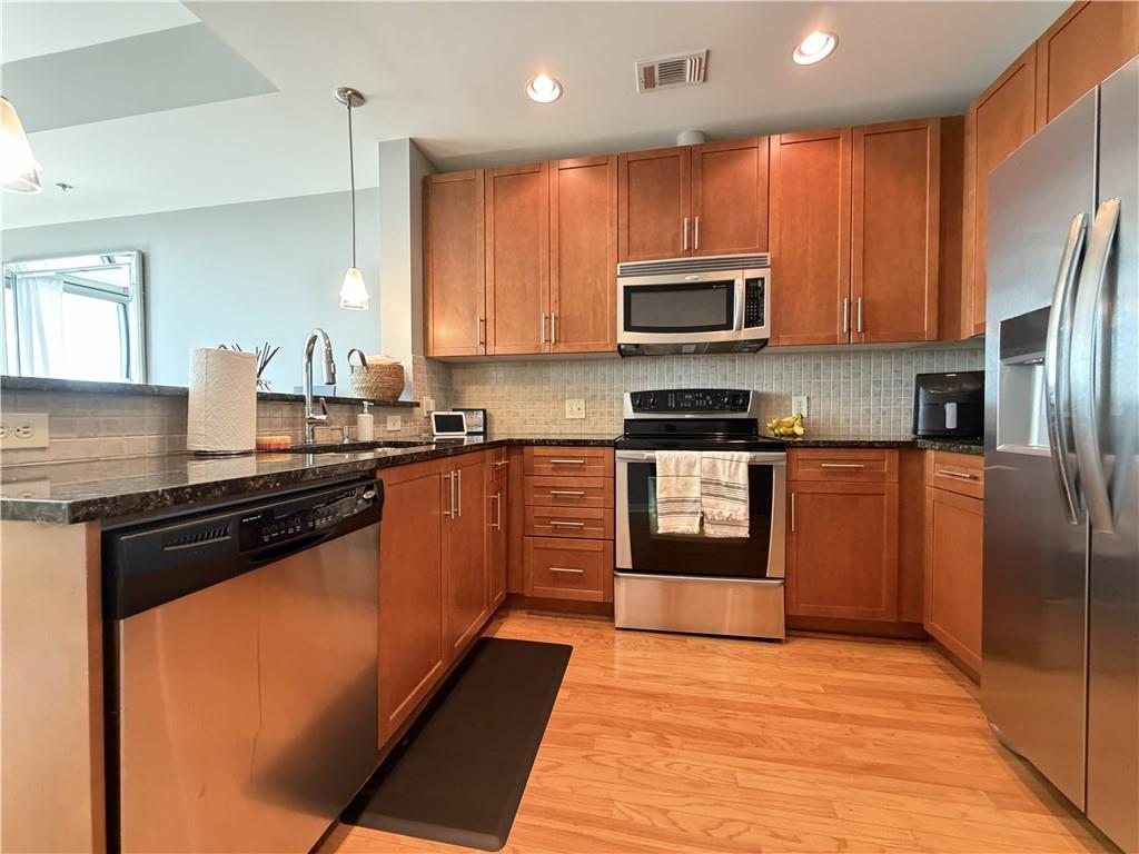 855 peachtree Street NE Unit 1915