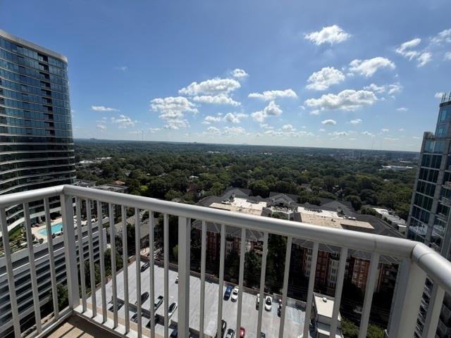 855 peachtree Street NE Unit 1915