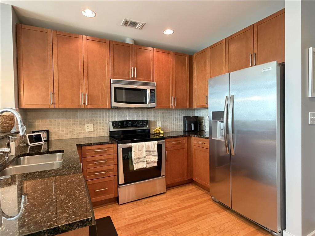 855 peachtree Street NE Unit 1915