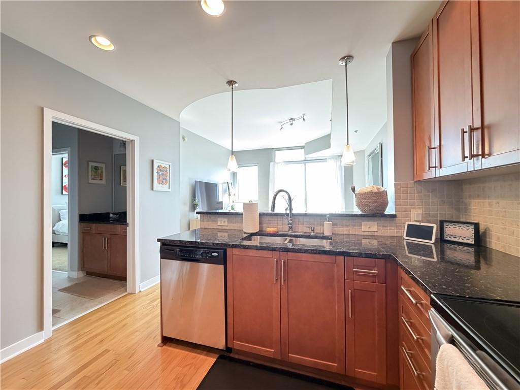855 peachtree Street NE Unit 1915