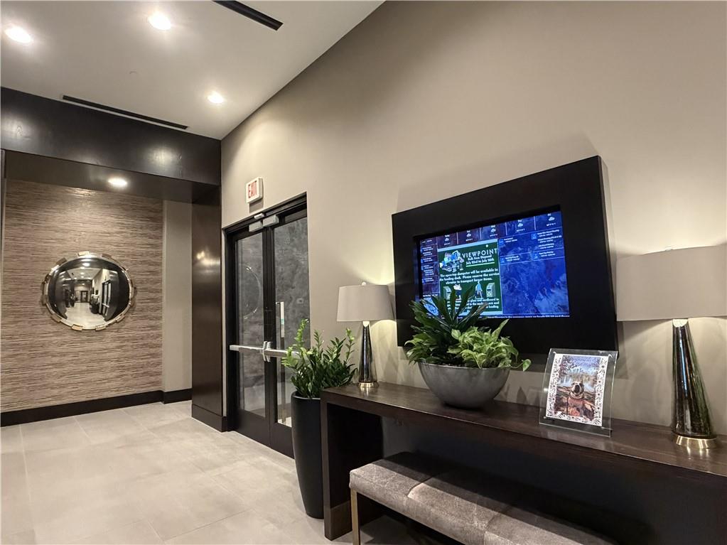 855 peachtree Street NE Unit 1915