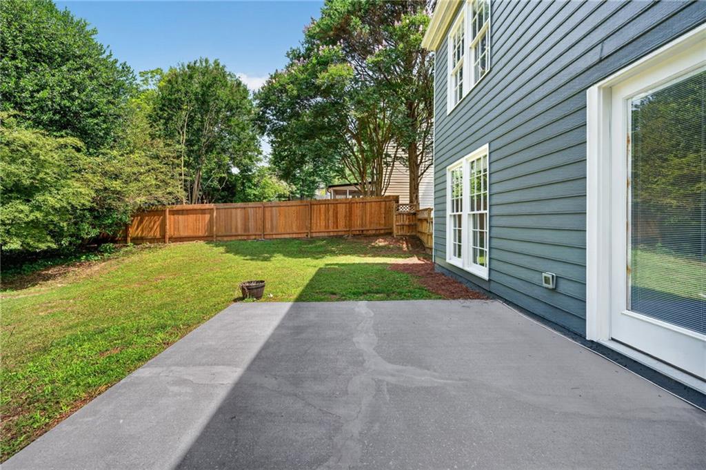 12110 Greenmont Walk