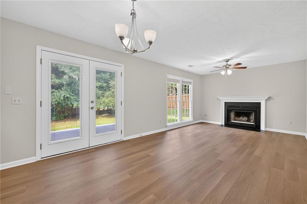 12110 Greenmont Walk