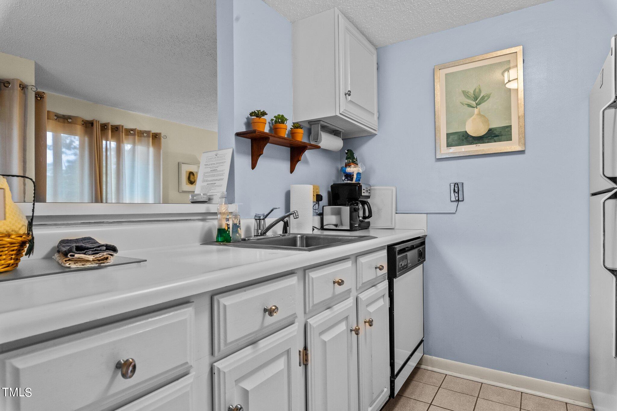 5 Pine Tree Road # 212