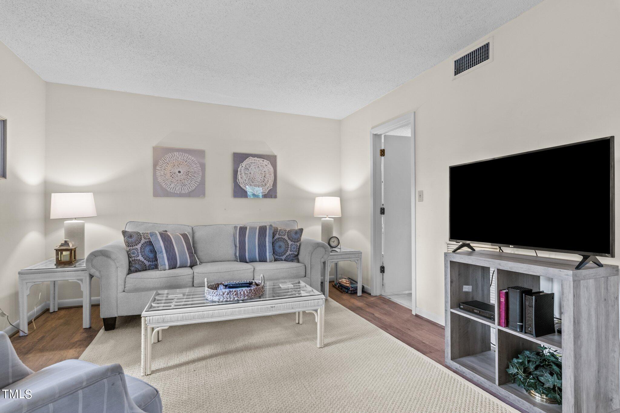5 Pine Tree Road # 212