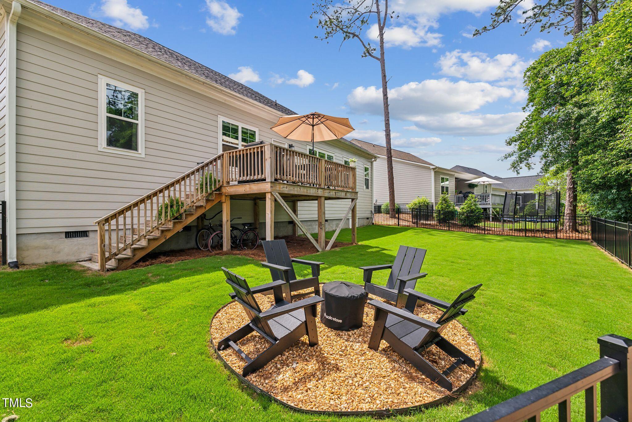 300 N Bracken Fern Lane