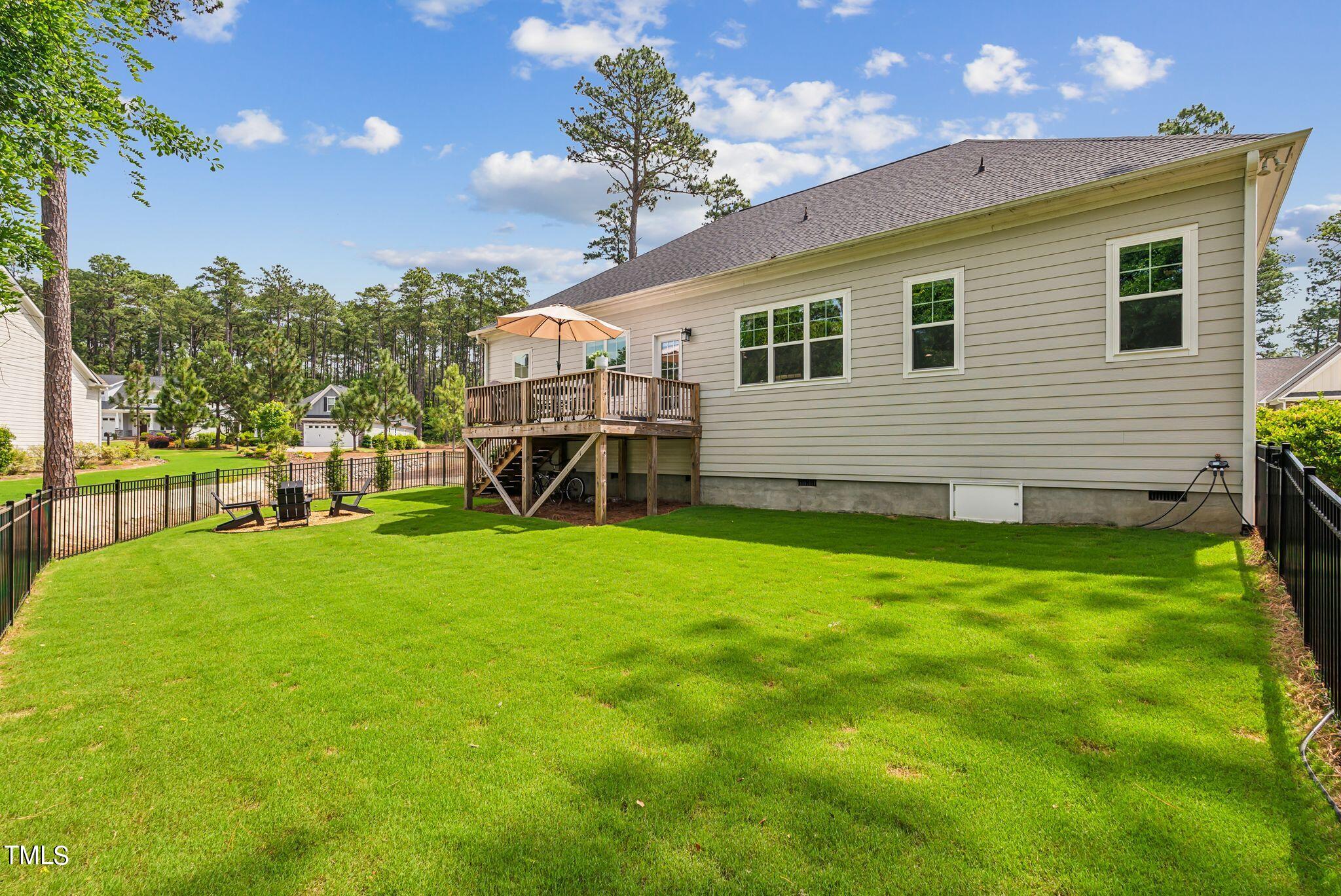 300 N Bracken Fern Lane