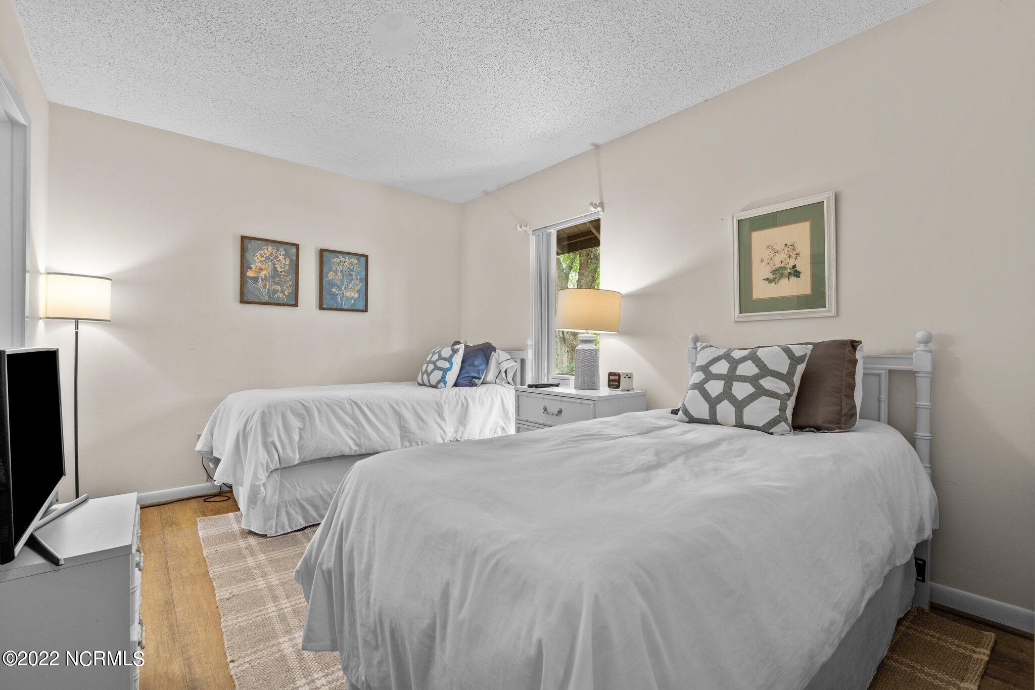 5 Pine Tree Road, # 212