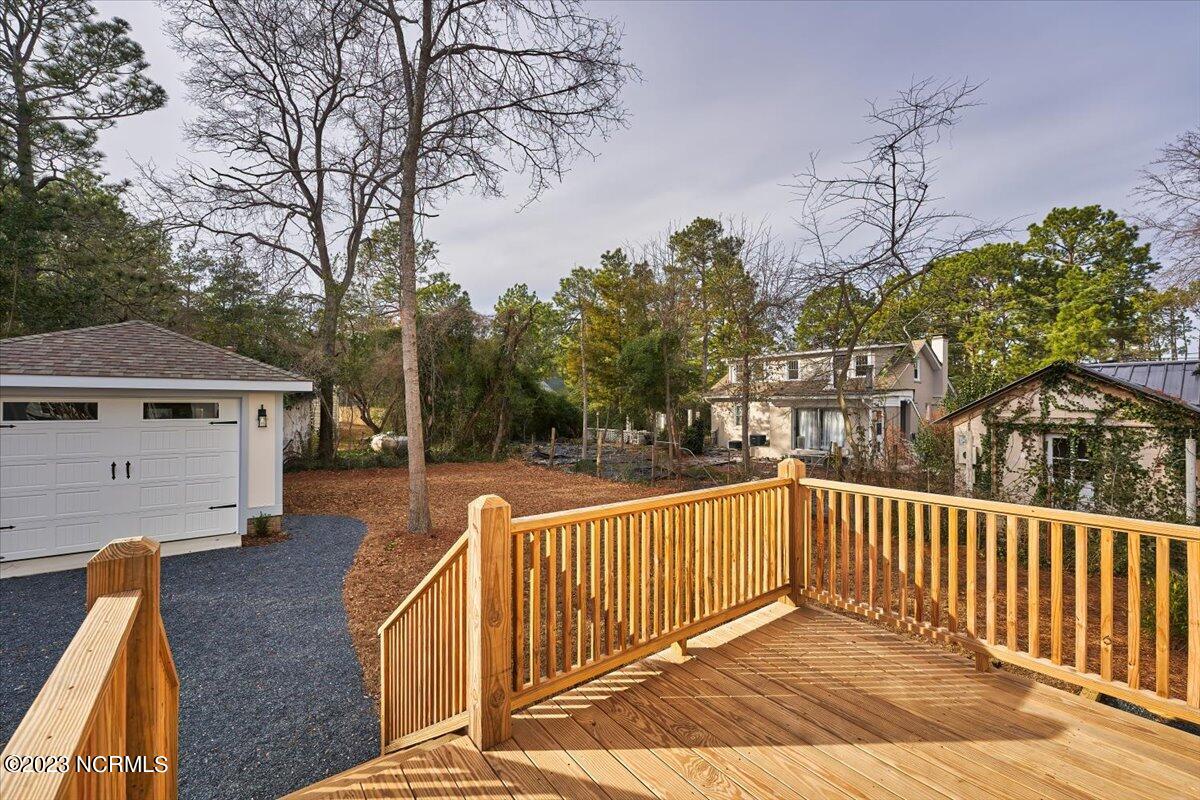 110 Piney Lane