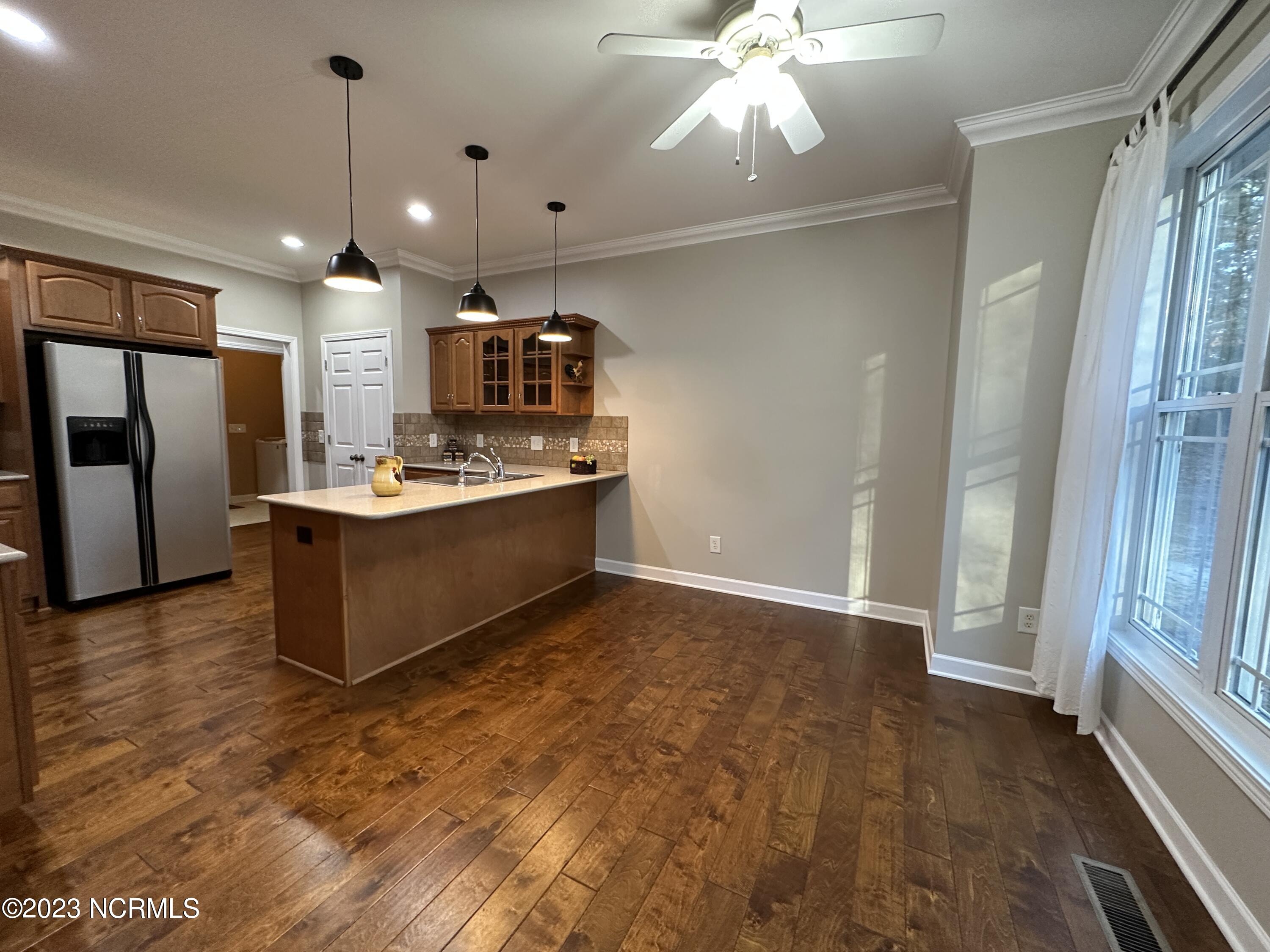 1101 Rays Bridge Road