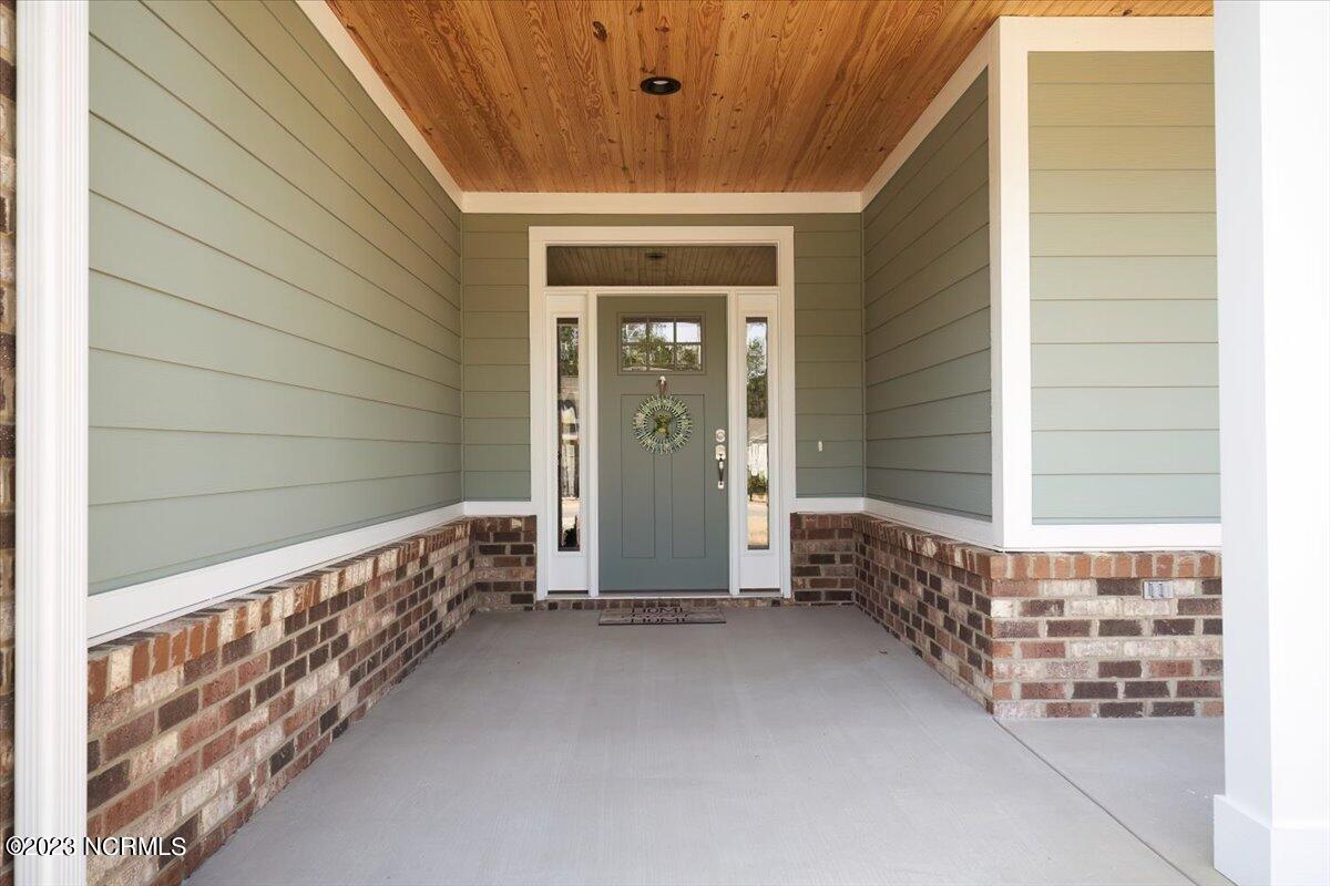 222 Luss Lane