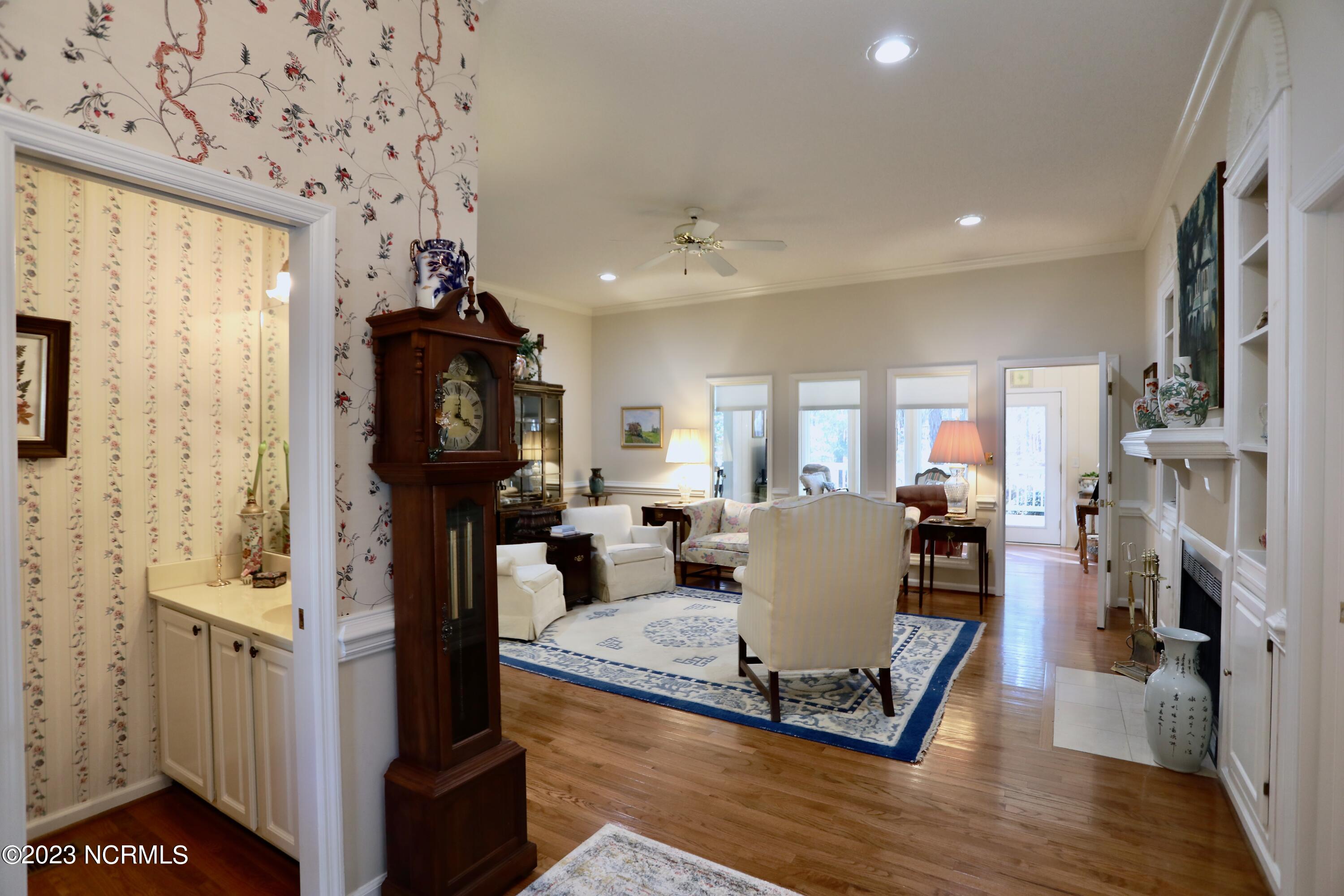 200 Lake Hills Road