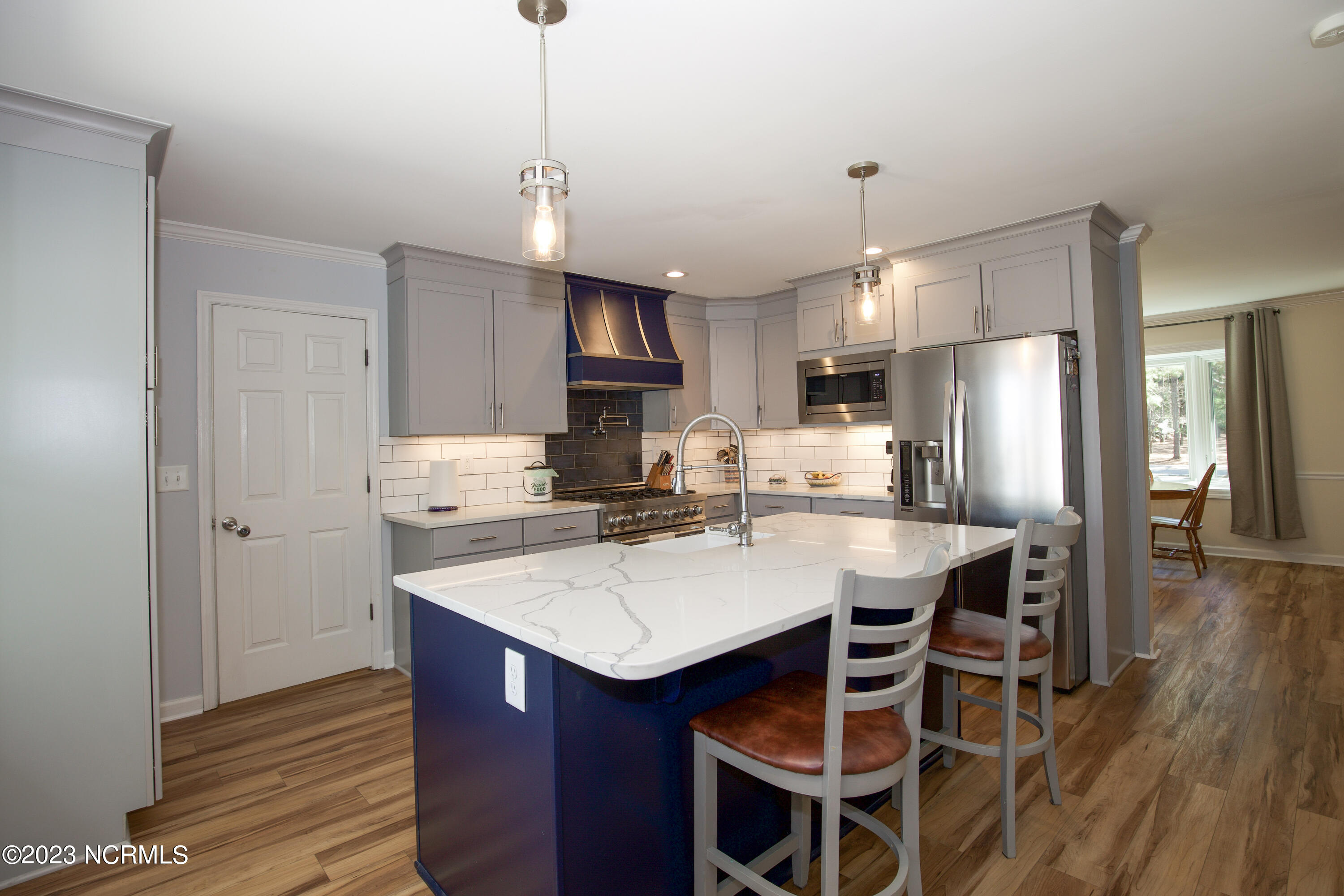 140 S Knoll Road