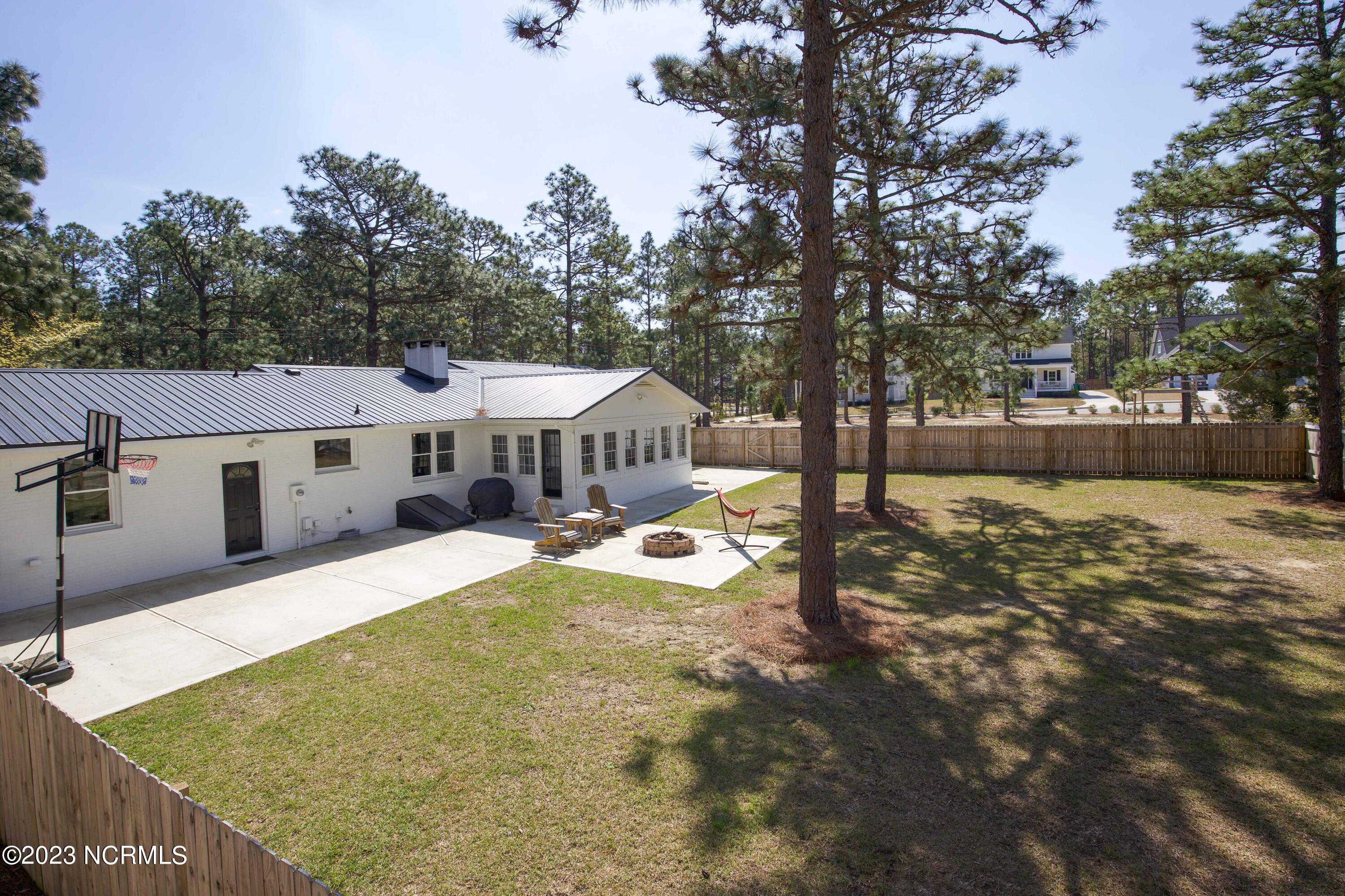 140 S Knoll Road