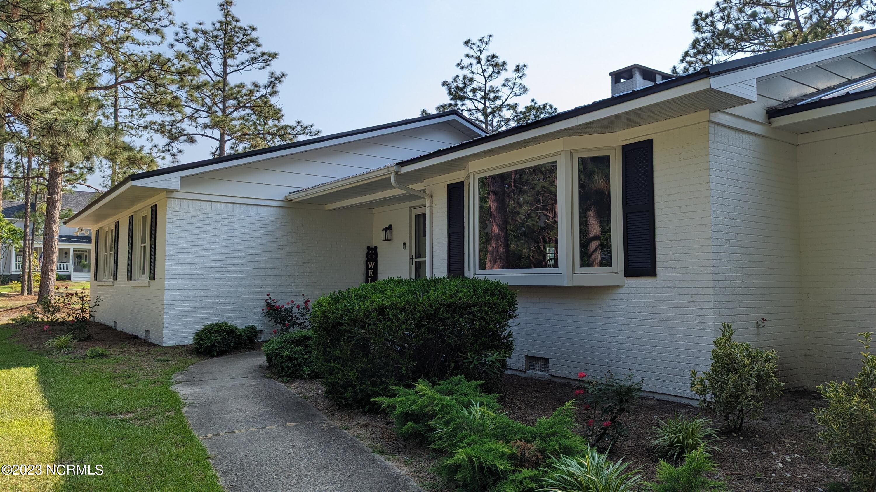 140 S Knoll Road