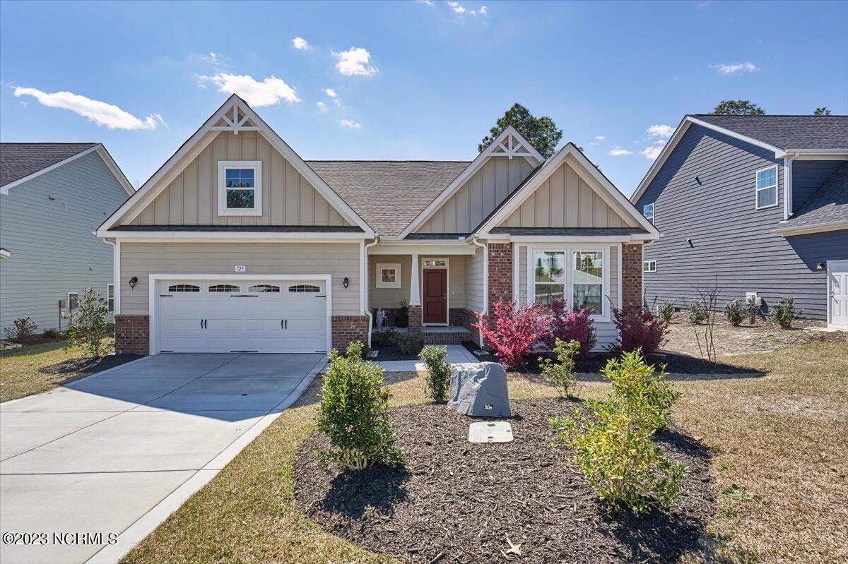 725 Avenue Of The Carolinas