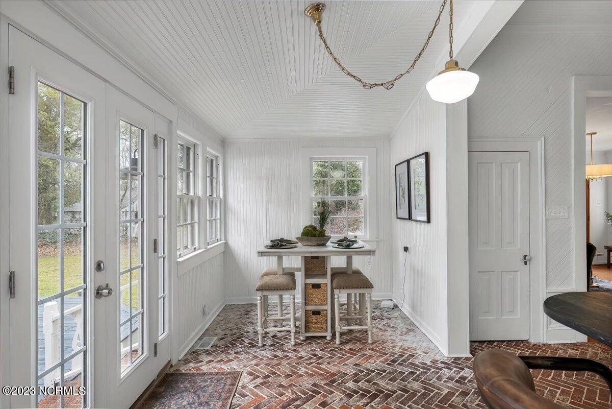 9000 Odom Road