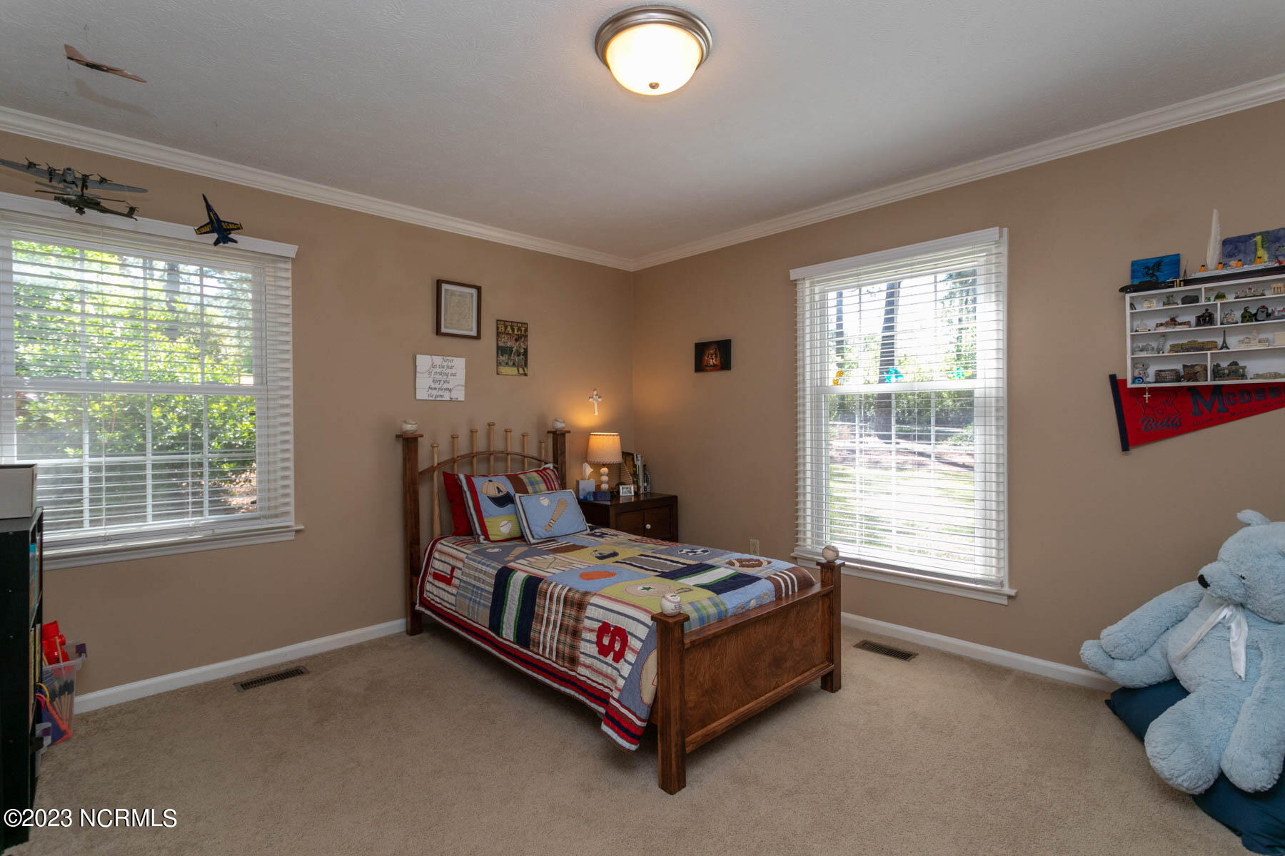 8 Martin Drive