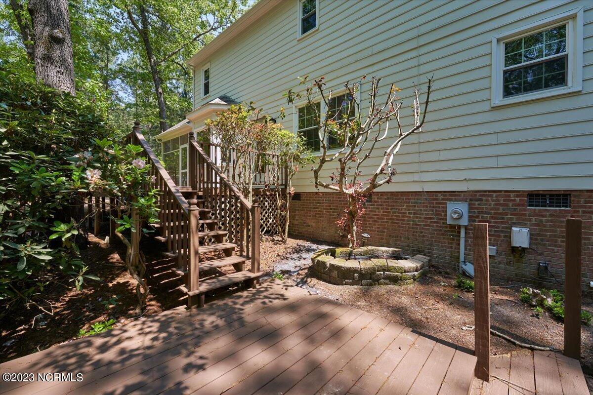 120 Cliff Court