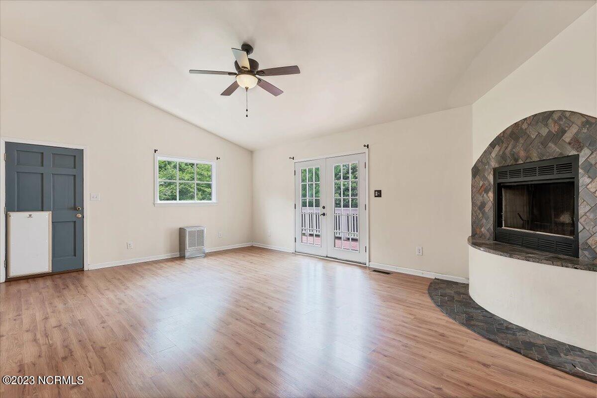 2560 Niagara Carthage Road