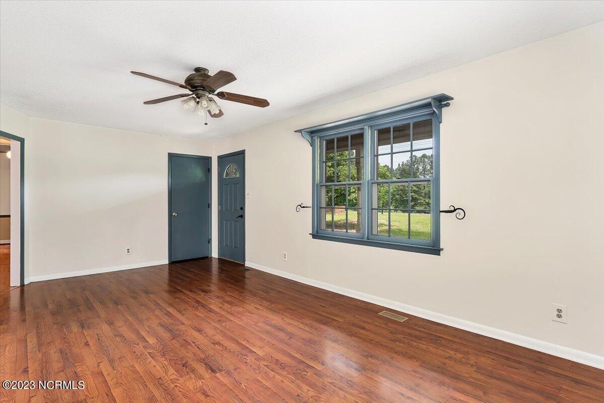 2560 Niagara Carthage Road