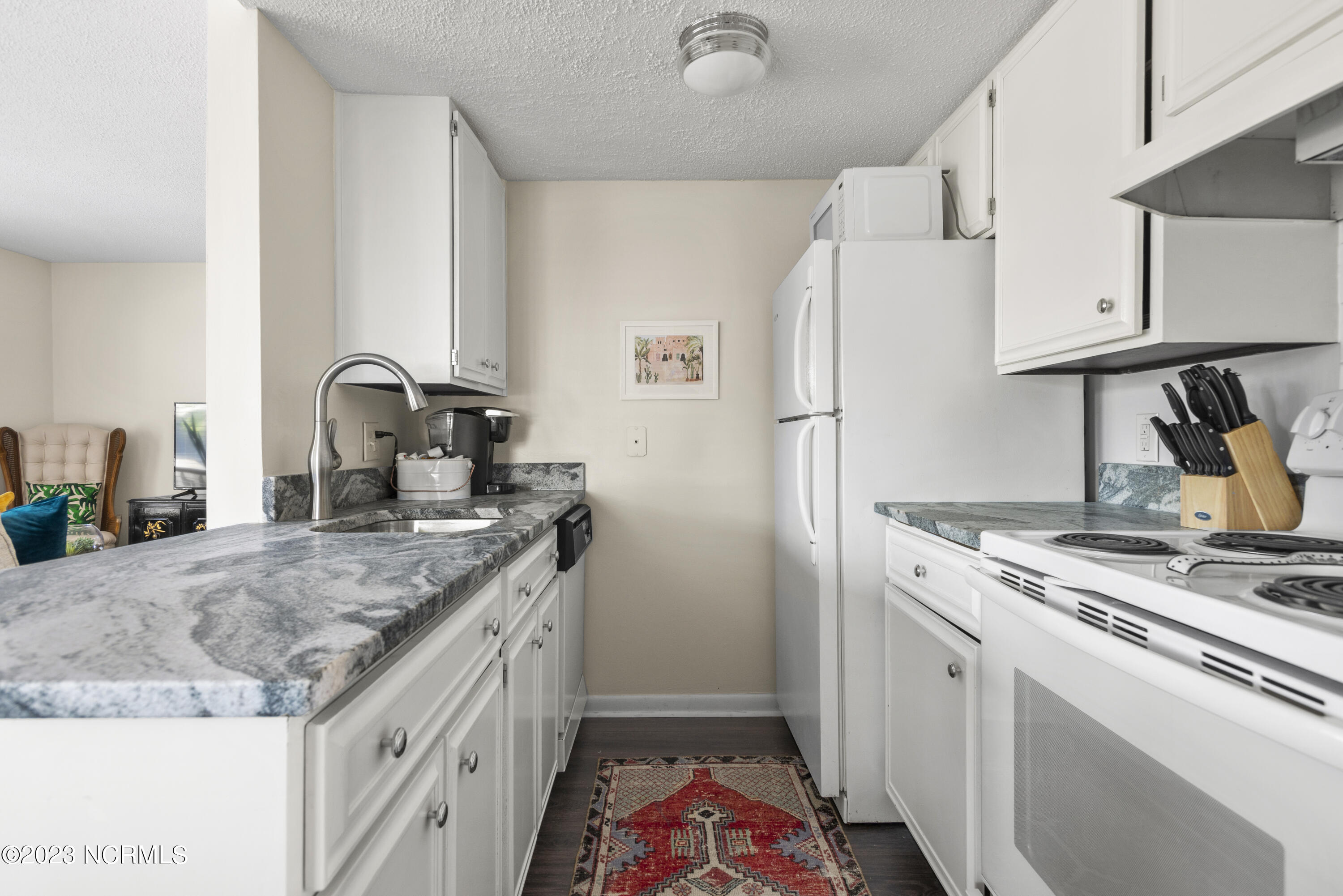800 Saint Andrews Drive, 157