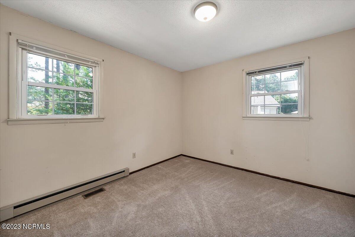 6 Cameron Lane