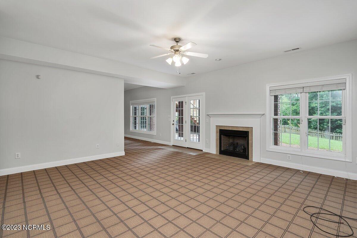 480 Lake Forest Drive SE