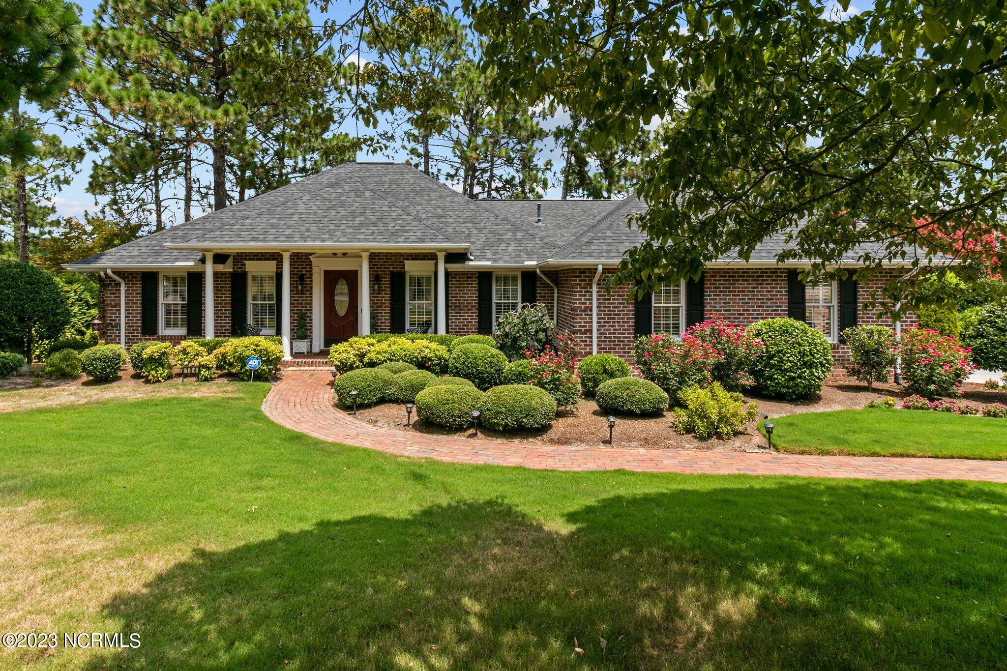 104 Steeplechase Way