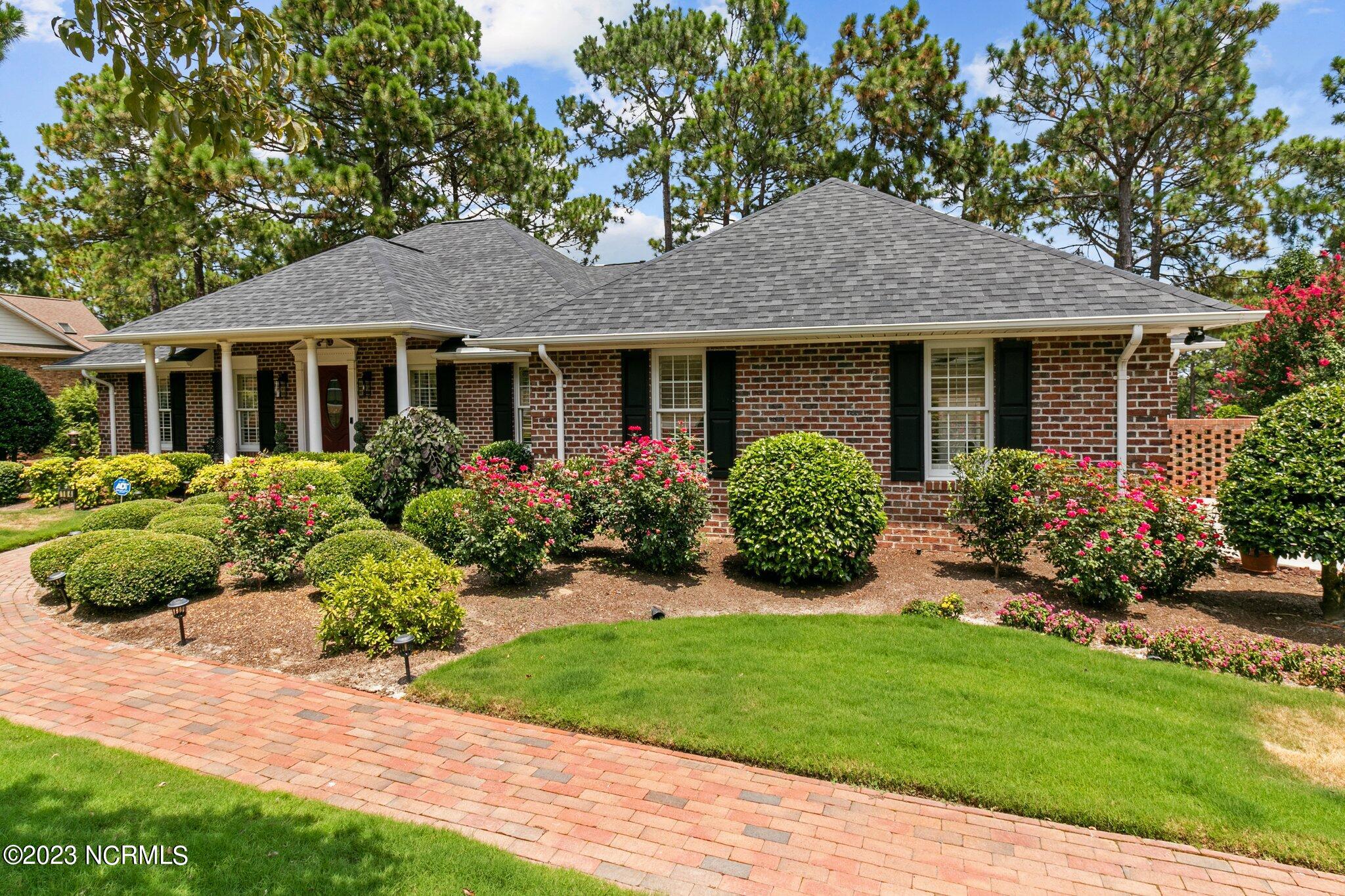 104 Steeplechase Way